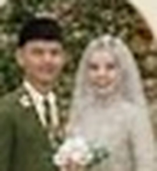 Contoh undangan pernikahan digital Aurelia Moss