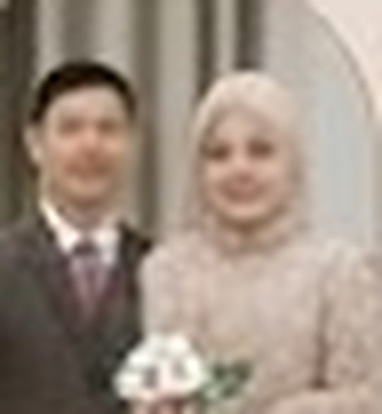 Contoh undangan pernikahan digital Aurelia Taupe