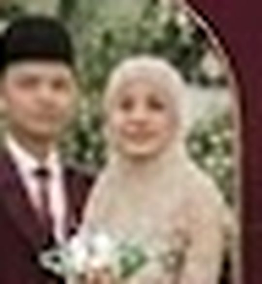 Contoh undangan pernikahan digital Harmoni Maroon